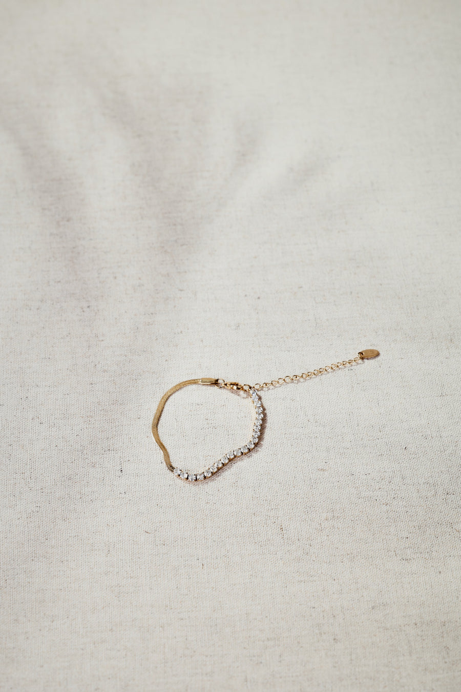 Armkette mit Glitzerverzierung